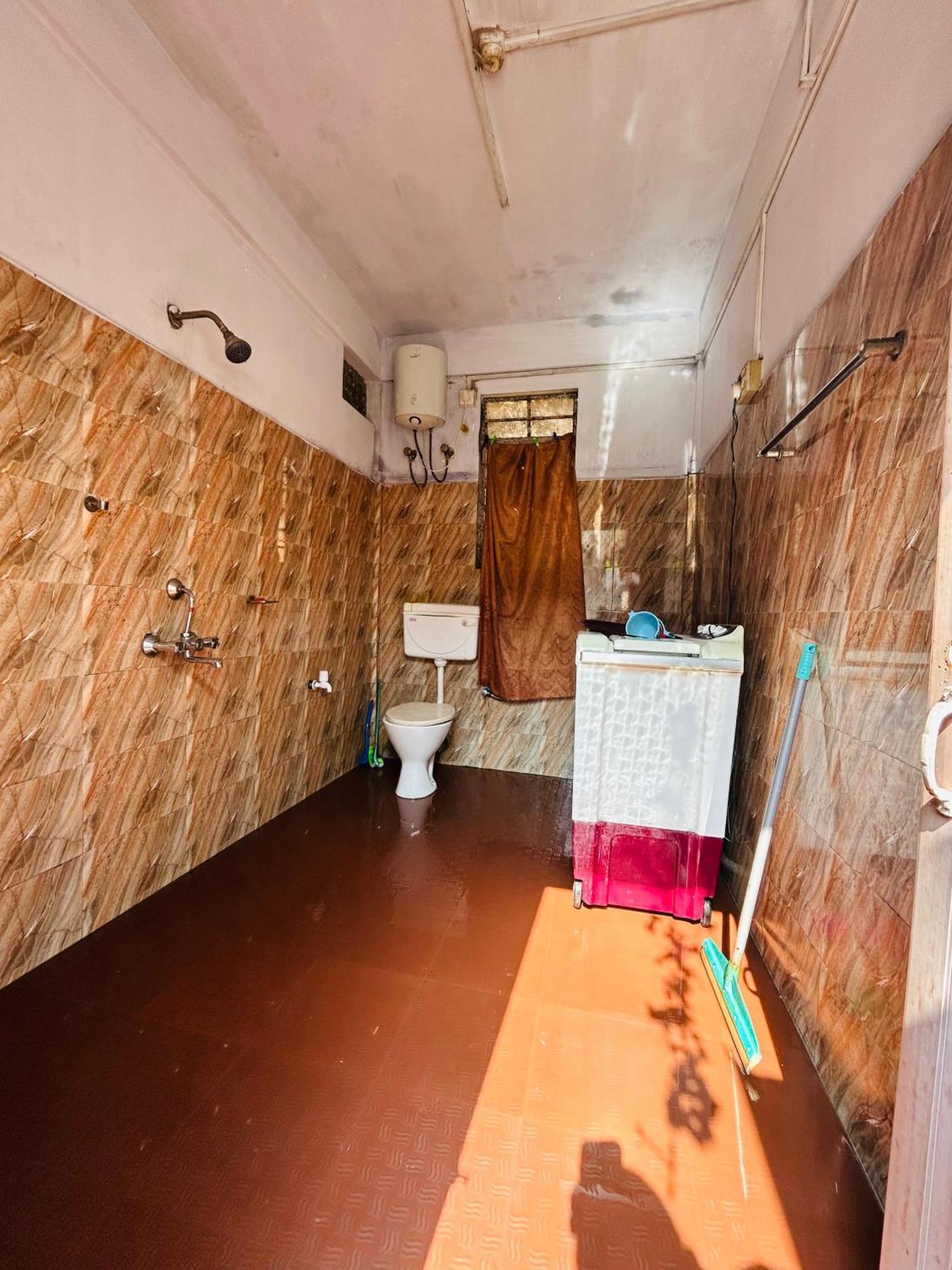 שילונג Isabella Hostel מראה חיצוני תמונה